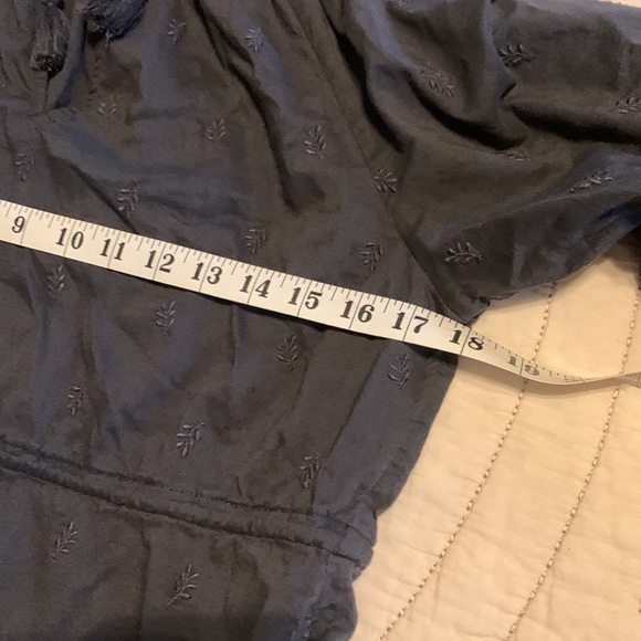 Old Navy Woman’s dress - Picture 5 of 9